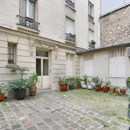 Cosy A Proximite De La Place D'italie Apartment